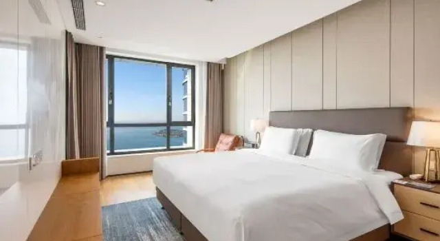 Семейный люкс с видом на море Haiyi International Apartment