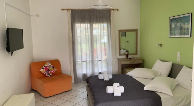 Студия Eleftheria Studios and Apartments