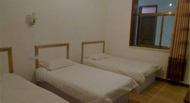 Shashan Renjia Inn, Book Hotel Jiuquan Gansu