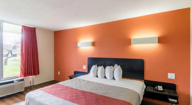 Номер Standard Motel 6 New Brunswick