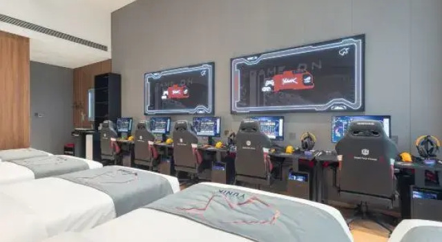 Кровать в общем номере YUNIK E-Sports Hotel (Nantong Haohe Scenic Area Yuanyong Plaza)