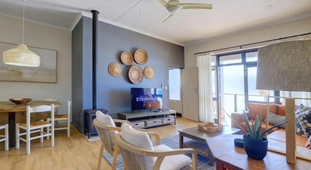 Апартаменты с видом на море Oppiesee Selfcatering Apartments