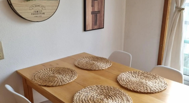Pine Tree Apartment