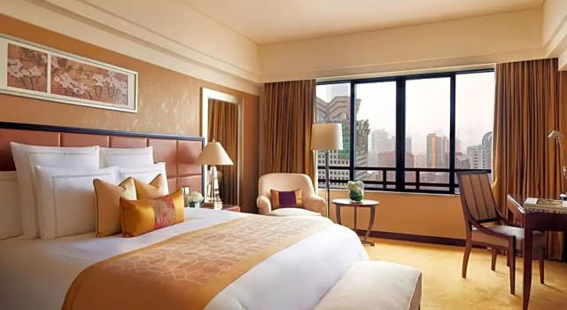 Двухместный Guest room с видом на город The Portman Ritz-Carlton Shanghai