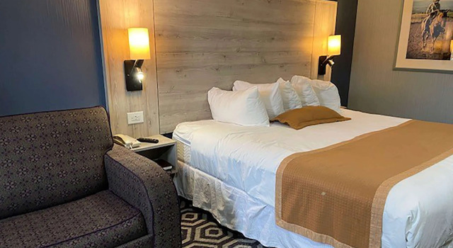 Imperial Inn Medicine Hat, Varaa Hotelli Hotellit Southern Alberta pysäköinnillä, Pysäköinti