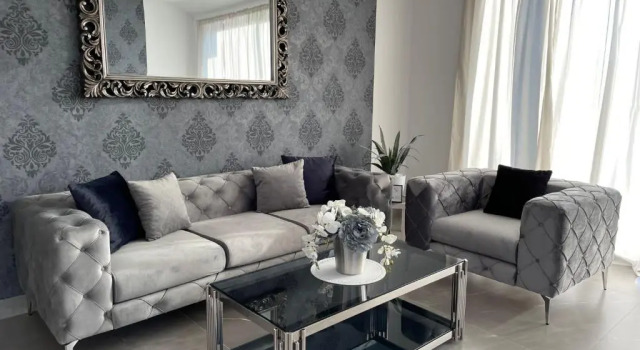 Апартаменты Deluxe Sutivan Luxury Apartments