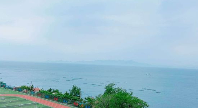 Ruoshu Homestay (Qingdao Lingshan Island)
