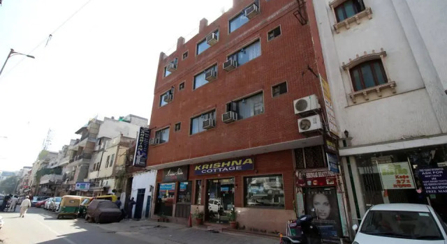 Capital O 9270 Hotel Krishna Cottage
