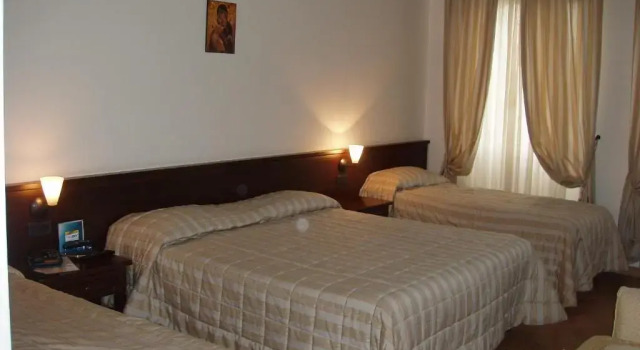 Четырёхместный номер Standard Hotel San Claudio
