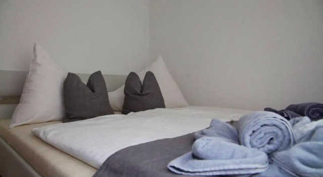 Appartement HANNE, Rezerwuj Apartament Hotele w Salzburg z parkingiem, Parking
