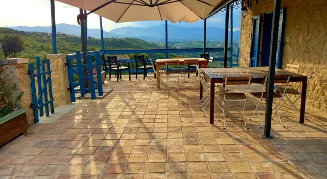 La casa dalle finestre blu, Buchen Sie Bed & Breakfast Abbateggio Majella