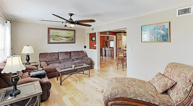 New Listing! Waterside Haven W/ Gourmet Kitchen 4 Bedroom Home, Book Feriehus Sommerhuse i Key Largo, Hytte
