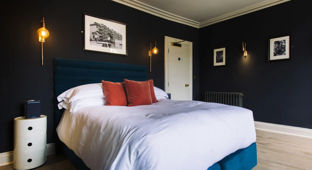 The Porterhouse Grill & Rooms