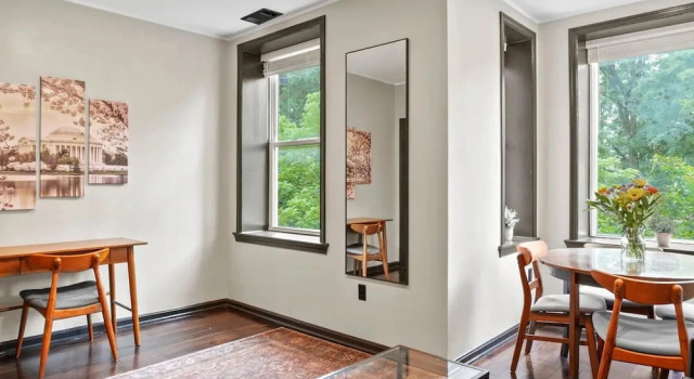 Коттедж Spacious Sunny Shaw 1BR 1BA Apartment