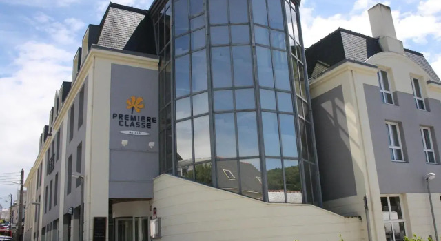 Полулюкс Hôtel LEscale Marine Valdys Resort & SPA