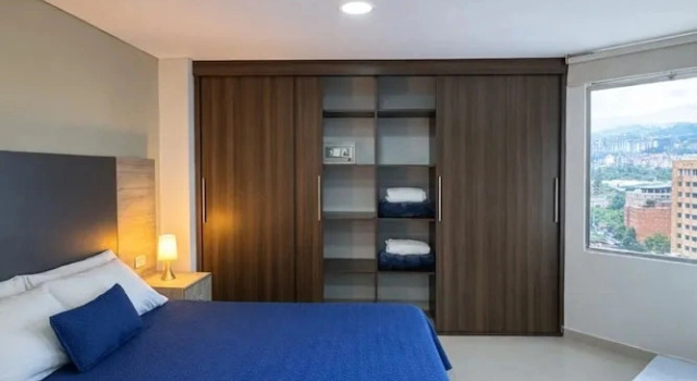 Апартаменты Superior с 3 комнатами с балконом и с видом на город Hotel Ivanna - Laureles