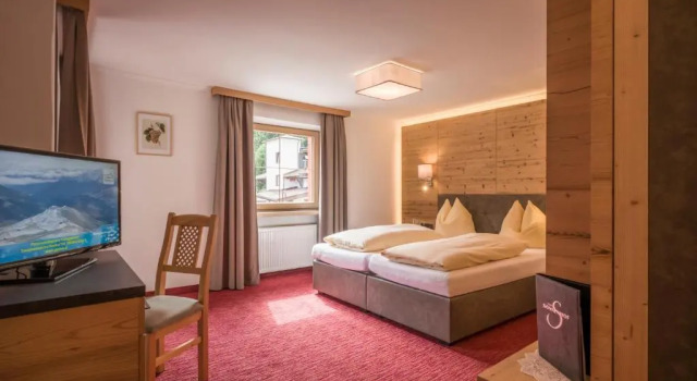 Двухместный номер Comfort с балконом SonnenHOF hotel gerlos centrum