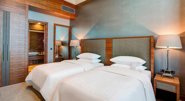 Люкс Presidential с 2 комнатами с видом на море Sheraton Grand Samsun Hotel