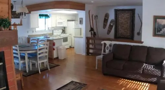 Edgewater #8 2BR 2BA Lake View