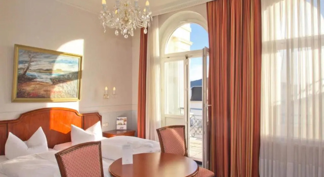 Двухместный номер Standard с балконом SEETELHOTEL Villa Esplanade mit Aurora die zwei Villen als Rückzugsorte mit Stil, Genuss und Geschichte