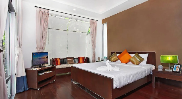 Jomtien Waree 2