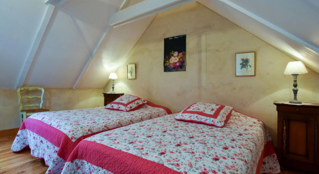 Cosy holiday home with terrace near Quimperl, Prenota Hotel Hotel economici a Bretagna