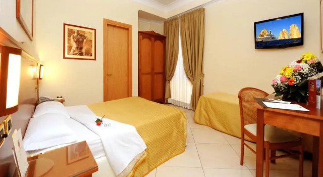 Трёхместный номер Buono Hotel