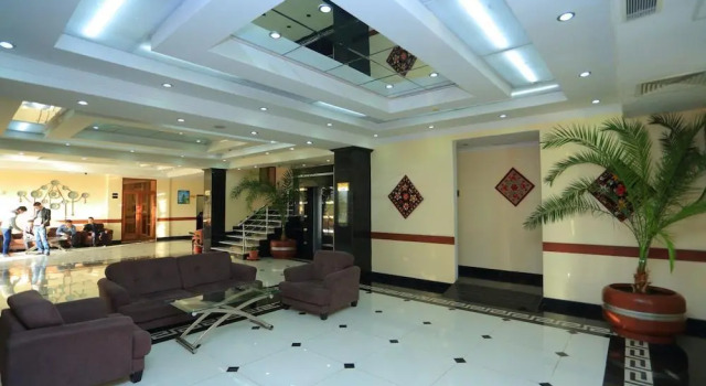 Suite Regal Palace Hotel