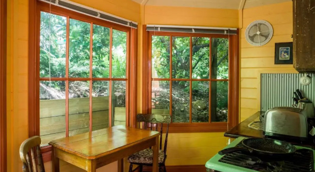 Студия Como Cottage Accommodation