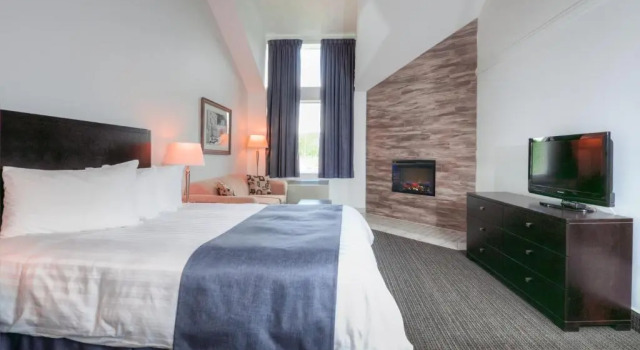 Четырёхместный номер Standard Мансарда Hotel Vacances Tremblant