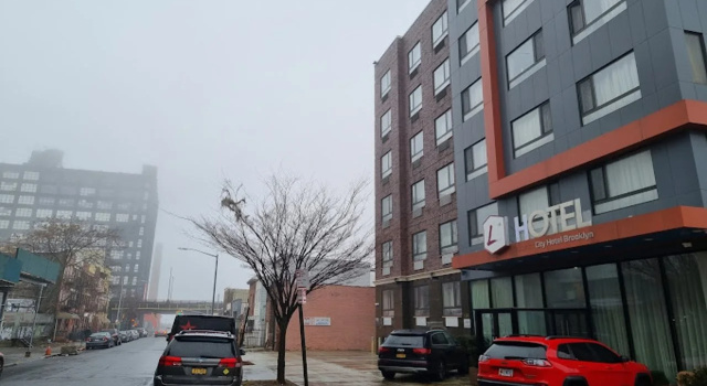 The L Hotel, Забронировать Отель Отели Бруклина с парковкой, рядом с Паталогоанатомический музей, Парковка