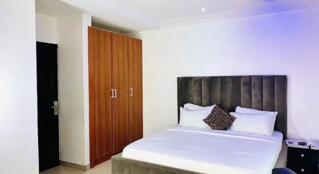 Vintage Suites and Apartment, Book Apartment Ikeja 