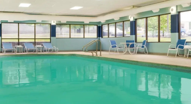 Ramada Inn, Забронировать Отель Скрантона Sno Mountain, рядом с Парк Нэй-Ог