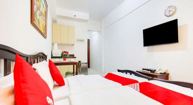 OYO 893 Dian Suites Makati, Rezervovat Hotel Makati City 