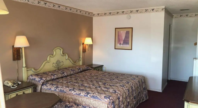 The Hastings Inn Salina, Prenota Hotel Salina Kansas