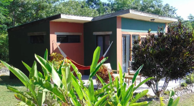 Семейный номер Deluxe с красивым видом из окна Gumbo Limbo Jungle Resort