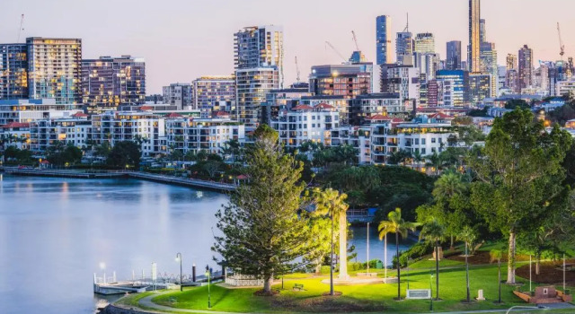 Полулюкс View Brisbane
