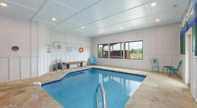 New Smoky Reno - Indoor pool - Arcade - Theater - Sleeps 12