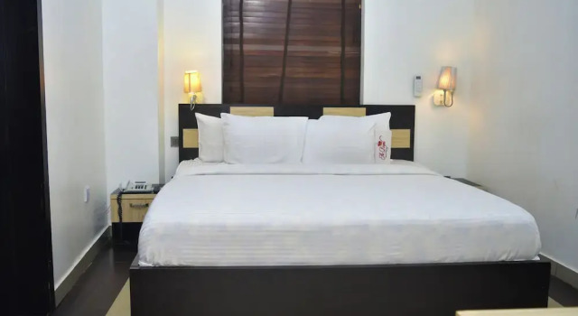 Номер Classic Ai-Royal Hotel & Suites
