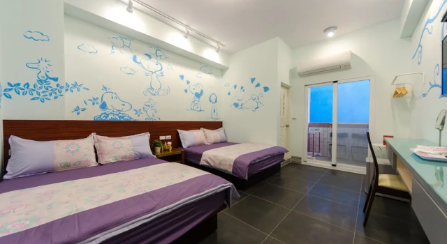 Четырёхместный номер Superior с балконом Heart Clear Good Homestay