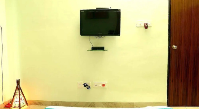 OYO Apartments New Town Axis Mall