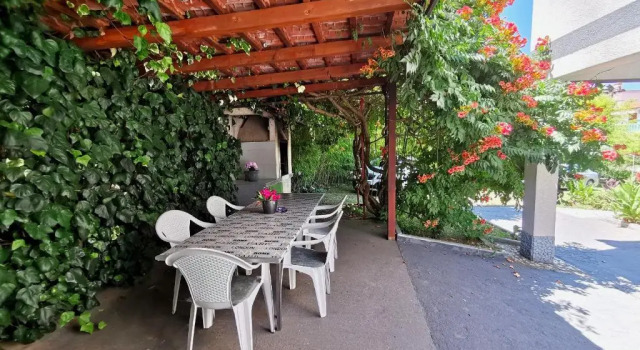 Апартаменты Apartmani Andrea