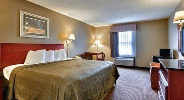 Номер Standard Quality Inn & Suites Bedford West