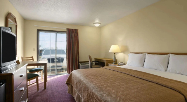 Двухместный номер Standard Travelodge Inn & Suites - Muscatine