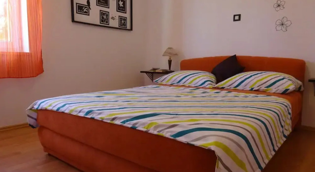 Апартаменты Large Apartment in Malinska near Sea