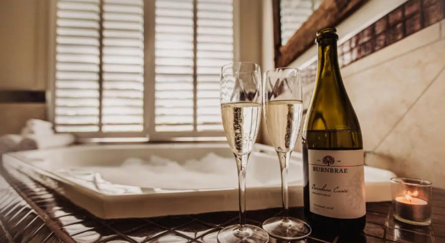 Апартаменты Deluxe Evanslea Luxury Boutique Accommodation
