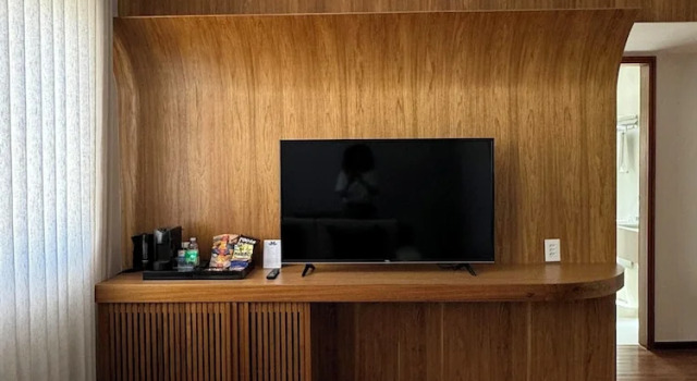 Номер Deluxe Regent Park Suite Hotel