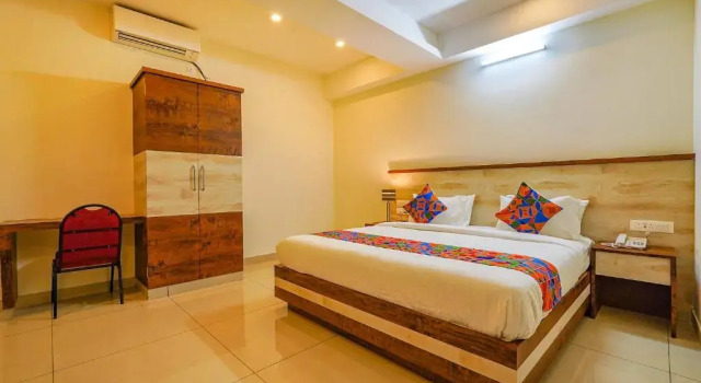 Номер Deluxe FabHotel Shakthi Suites - Nr Jayadeva Hospital