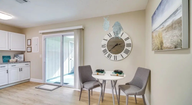Sebastian Retreat w/ Screened Porch: 6 Mi to Beach, Book Hotel Sebastian Florida