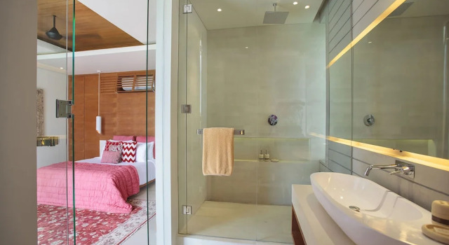 Вилла с 5 комнатами с балконом The Iman Villa